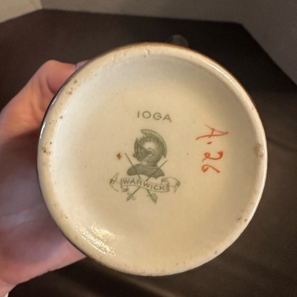 Vintage Warwick tea cups - Picture 6 of 12